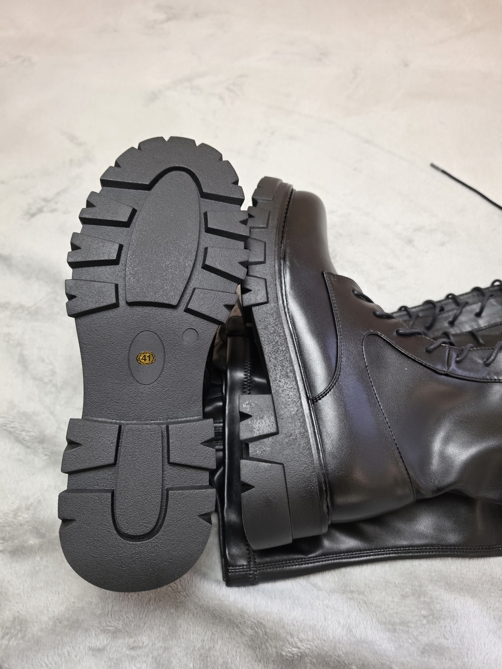CouieCuies Black Knee High Lace-Up Boots Size 9.5 Chunky Sole Stretch Tall Boots - Picture 4 of 10